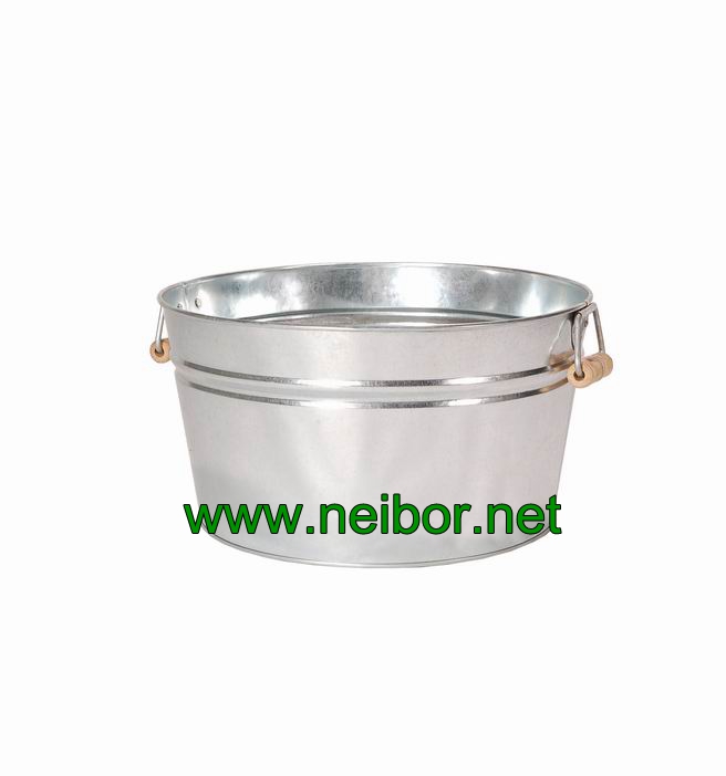 round galvanized steel bucket 17 Litres