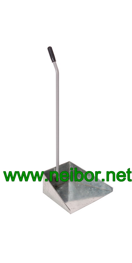 metal dust pan with long handle
