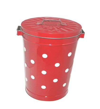 tin bucket with lid