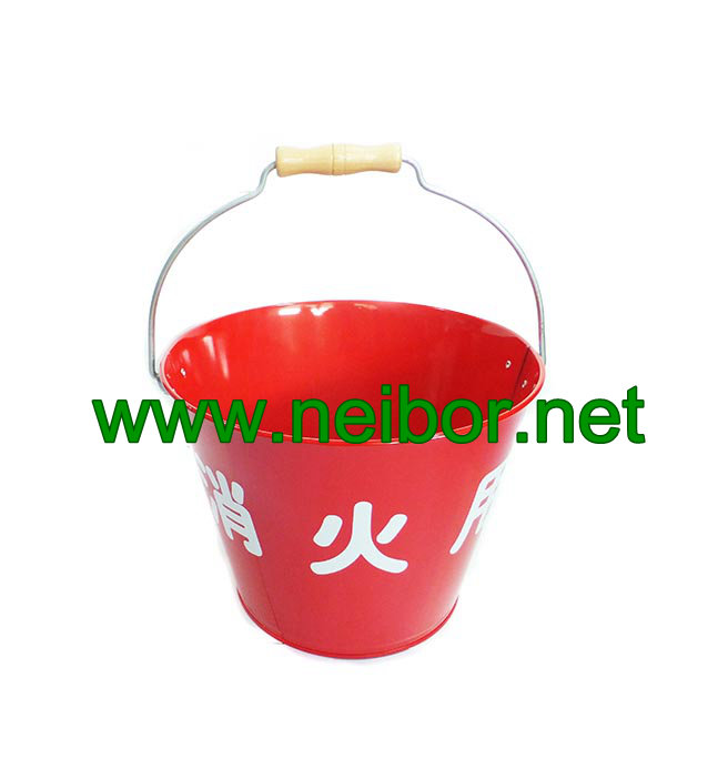 powder coated red color galvanized steel metal fire bucket with wooden handle