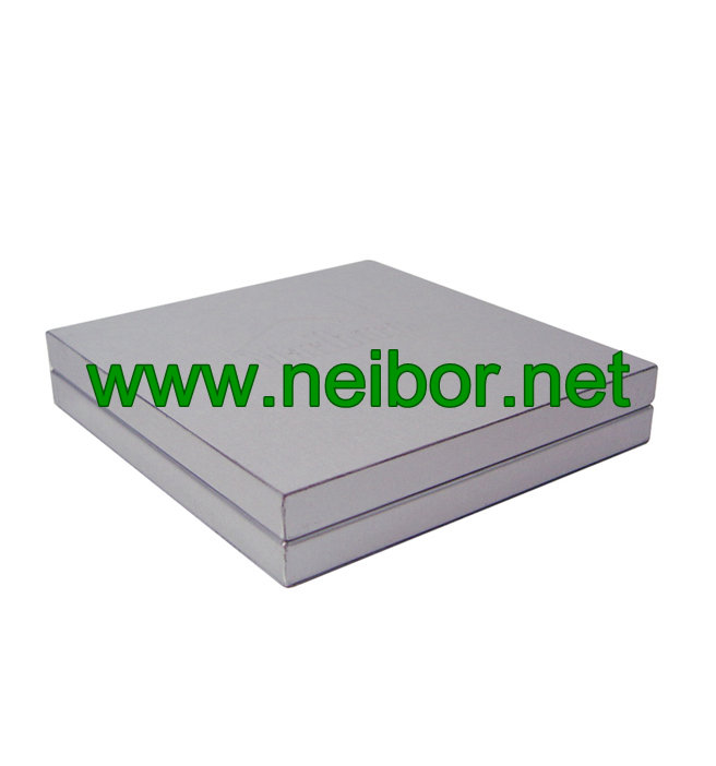 Right Corners Square chocolate tin box with raised Logo LENTZ 160x160x22mm